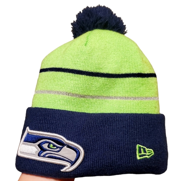 New Era Seahawks Cold Weather Pom Hat - Picture 1 of 1